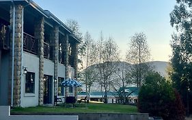 Pond End Villa